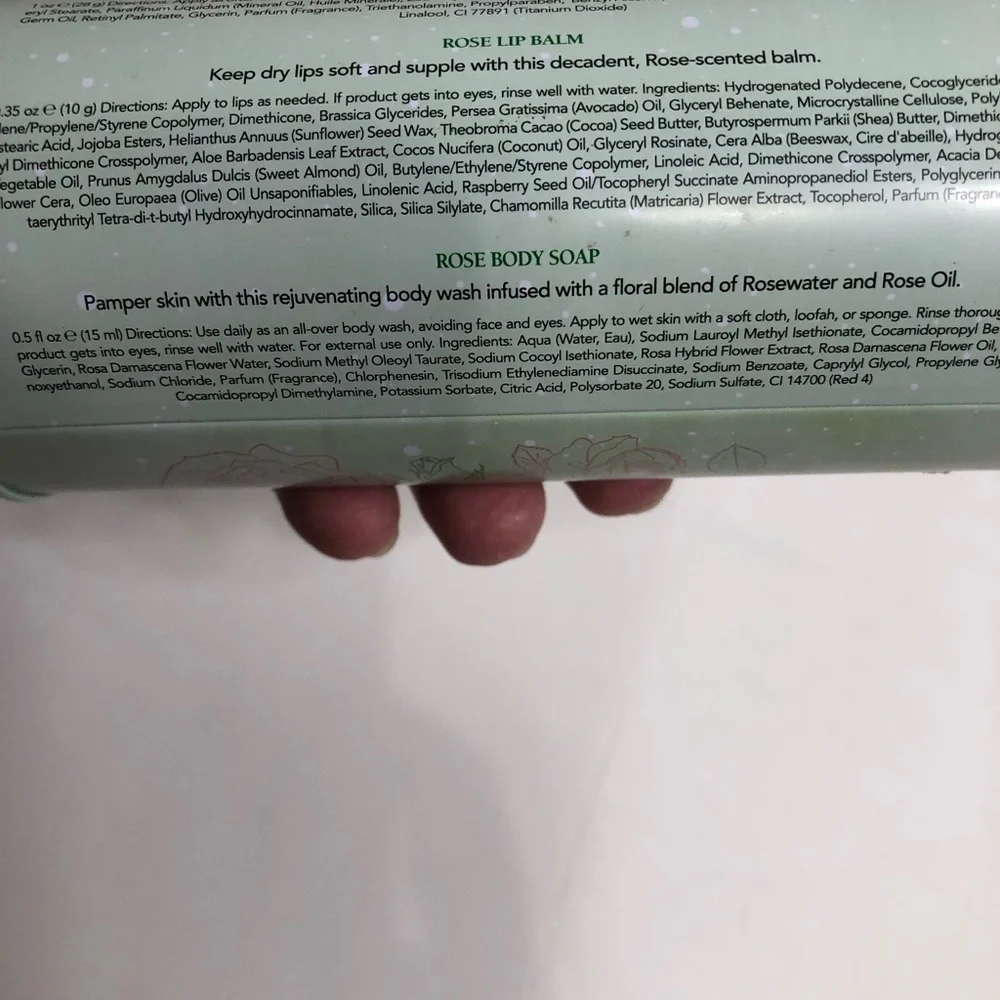 Mario Badescu winter glow essentials 4 piece essentials gift set New‎ in tin